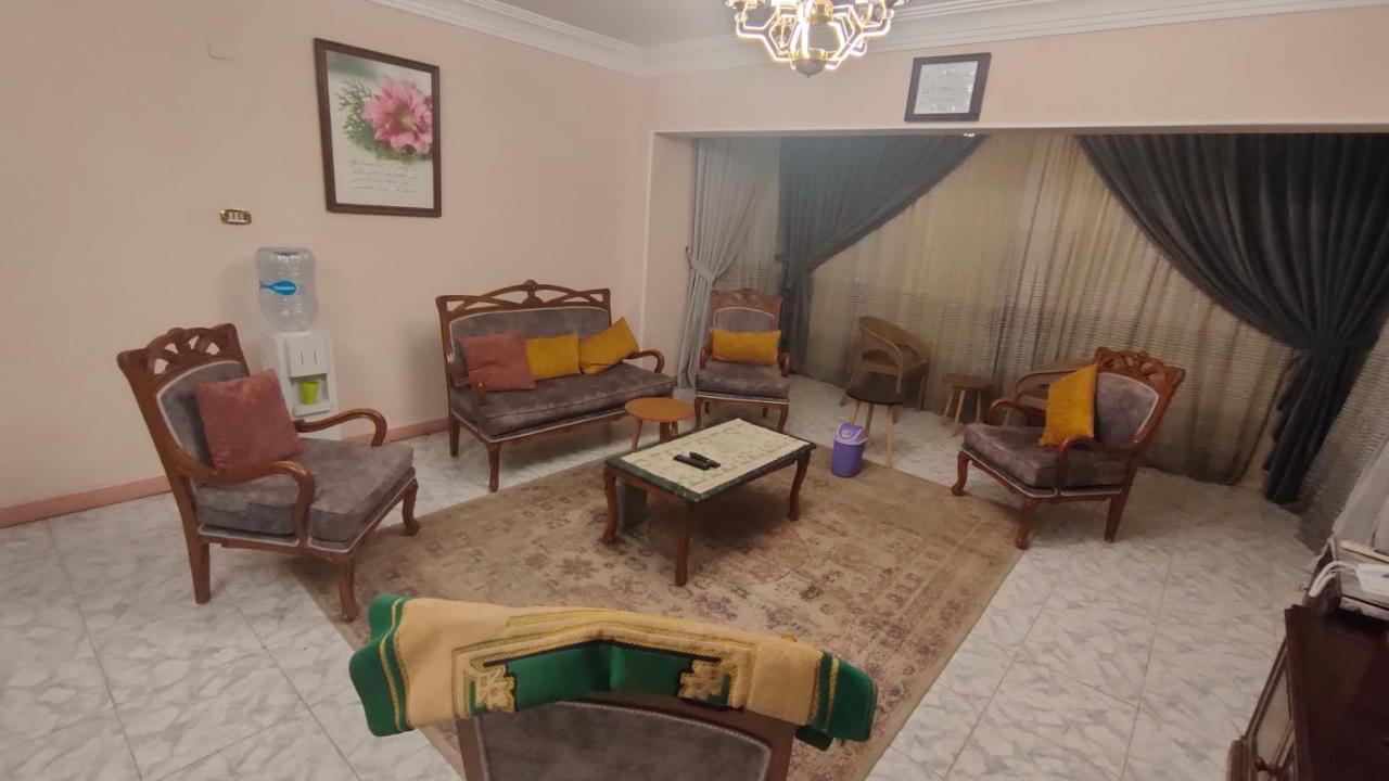 مكرم عبيد للعائلات B 20 Apartment